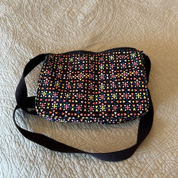 Kipling HB6492 Callie Crossbody Shoulder Bag Purse Polyester Floral Mozzaik - Picture 2 of 4